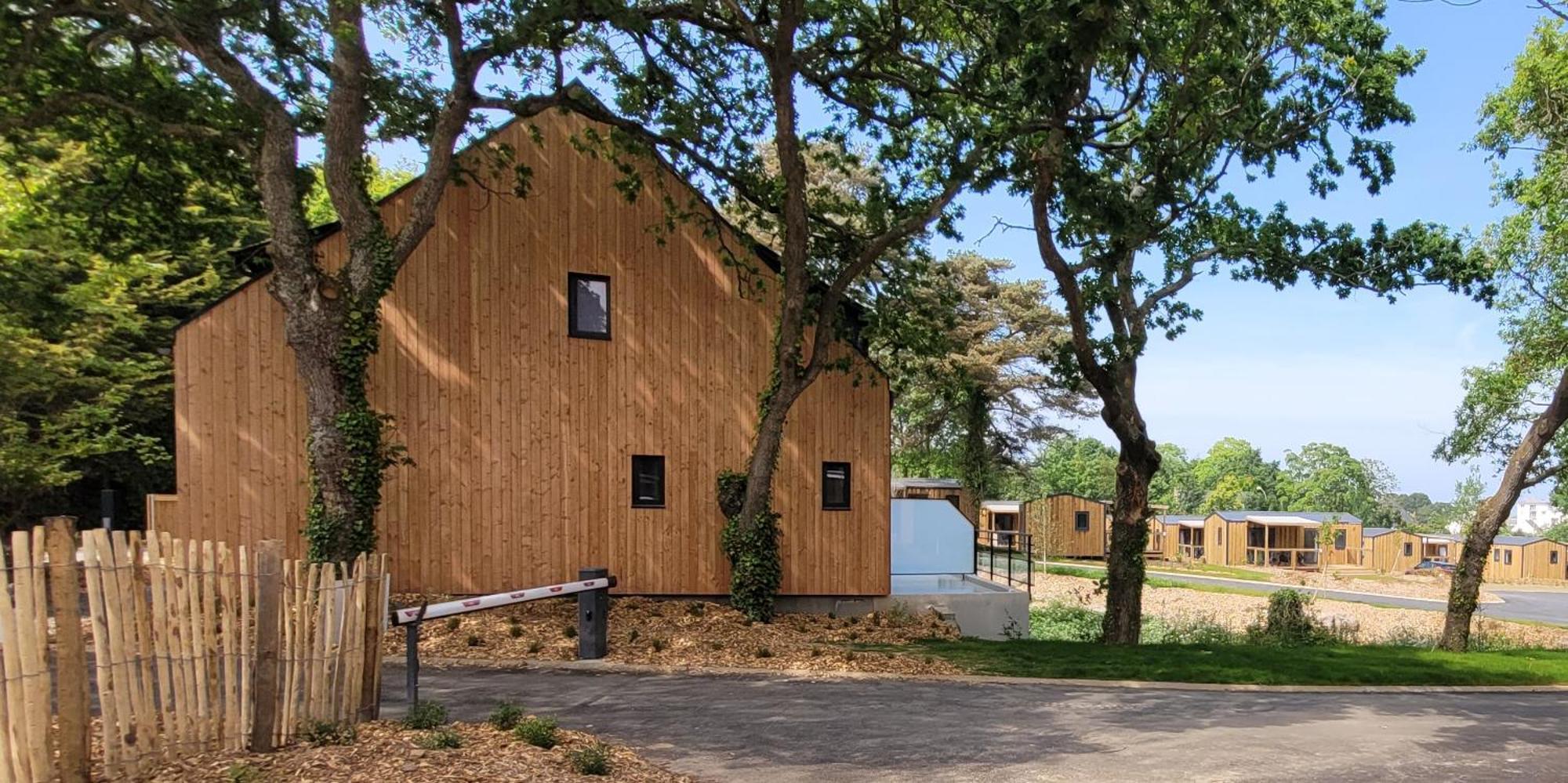 Camping Maeva Respire Le Village Perrosien Bagian luar foto